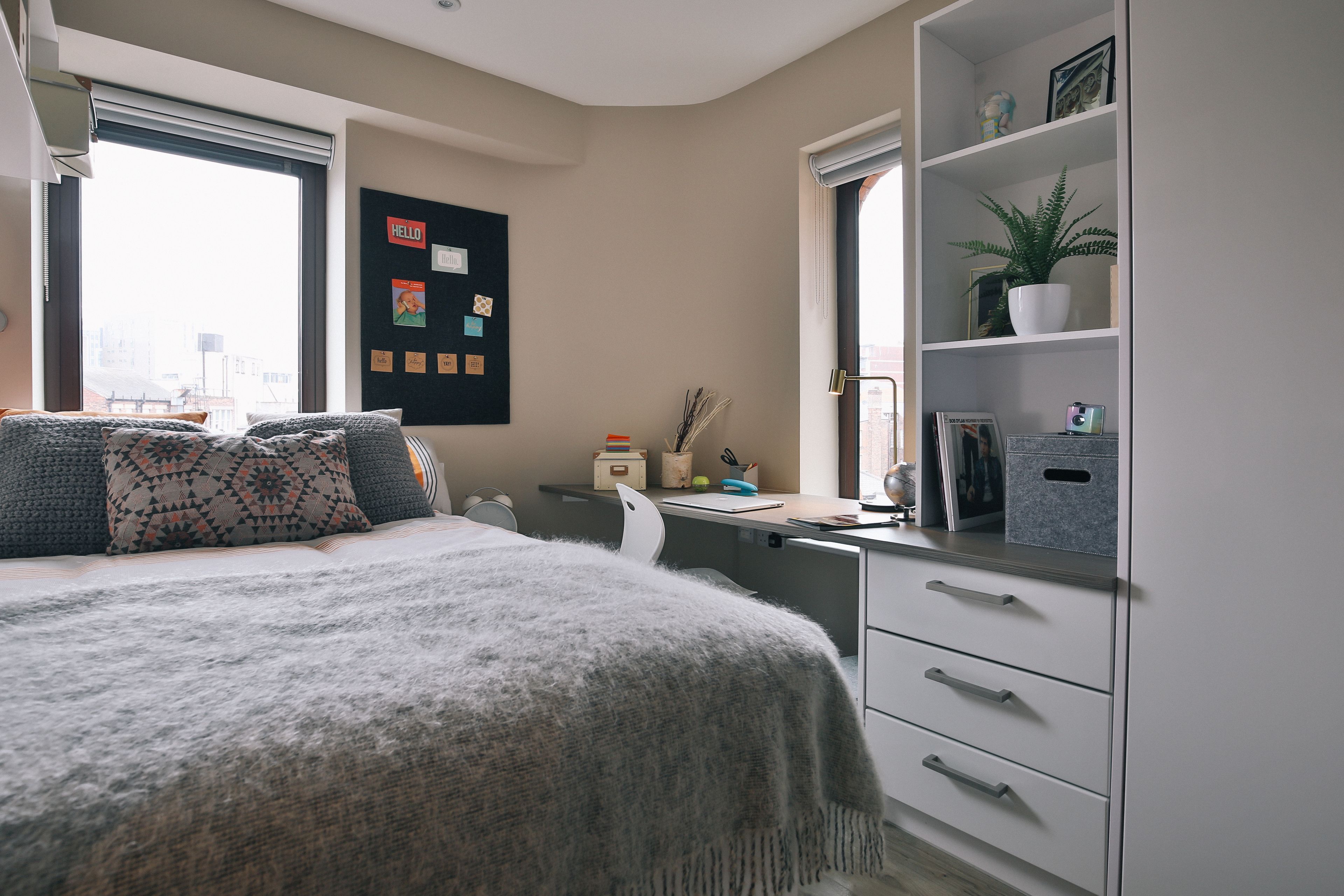 Classic Smaller Studio